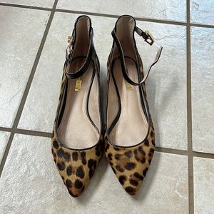 Louise et Cie size 8 leopard flats with ankle strap